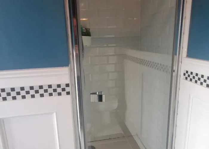 Riverside Modern Gem In דבלין